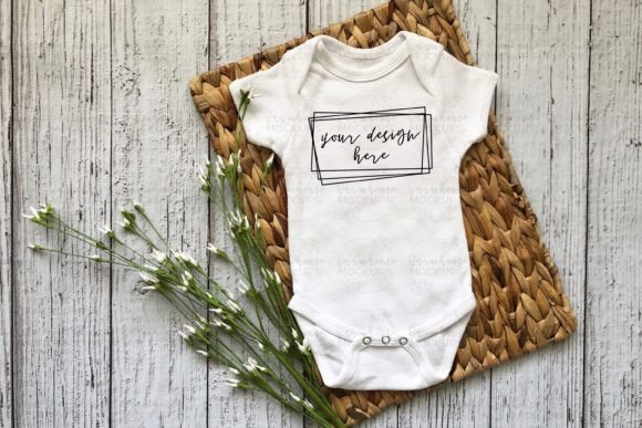 MOCKUP - Simple Baby Onesie Mockup